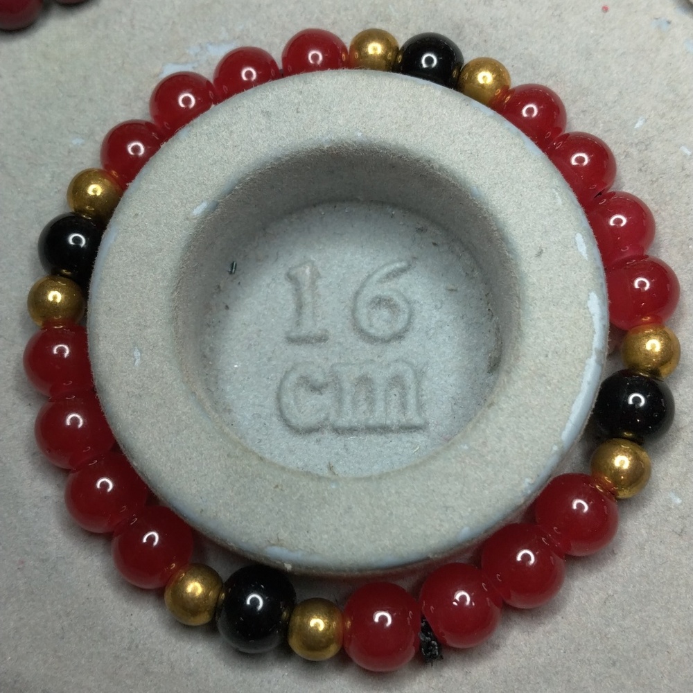 Red black jelly glass bead bracelet